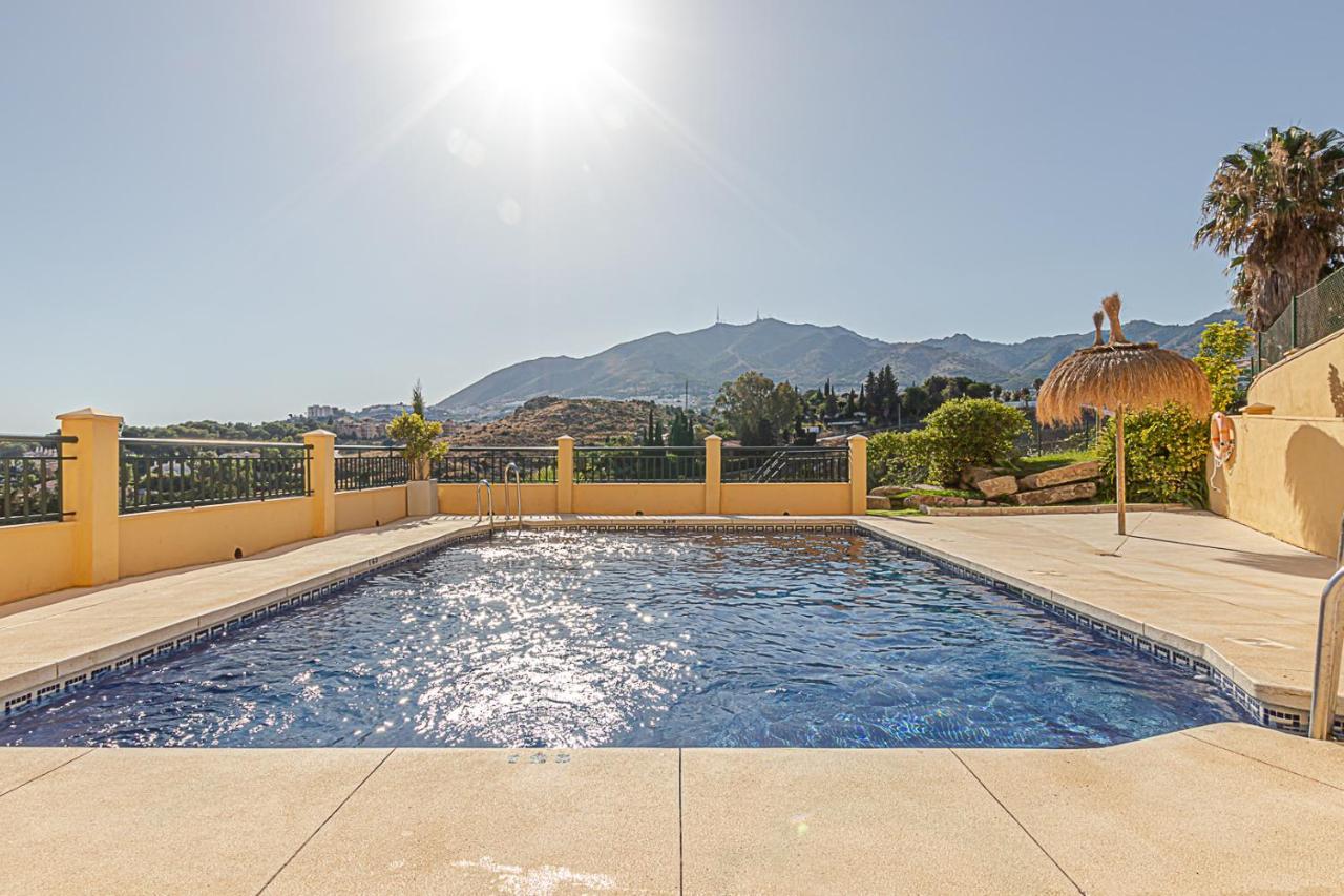 797 Holiday Rentals - Moderno Piso Para 5 Con Hermosas Vistas Benalmadena Exterior photo