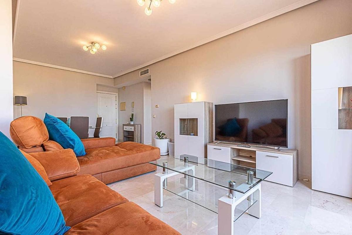 797 Holiday Rentals - Moderno Piso Para 5 Con Hermosas Vistas Benalmadena Exterior photo