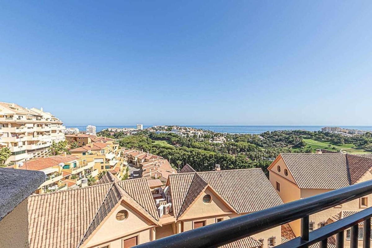 797 Holiday Rentals - Moderno Piso Para 5 Con Hermosas Vistas Benalmadena Exterior photo