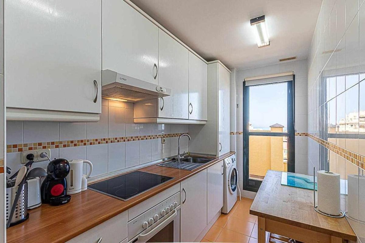 797 Holiday Rentals - Moderno Piso Para 5 Con Hermosas Vistas Benalmadena Exterior photo