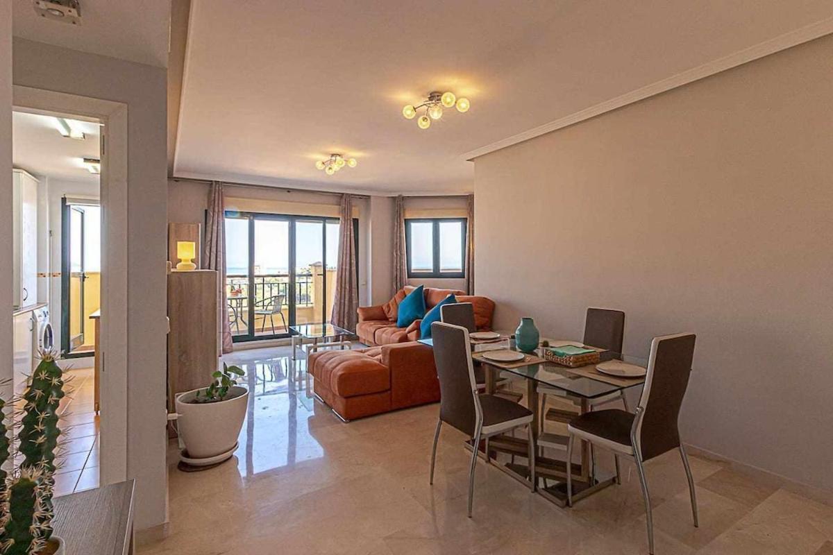 797 Holiday Rentals - Moderno Piso Para 5 Con Hermosas Vistas Benalmadena Exterior photo
